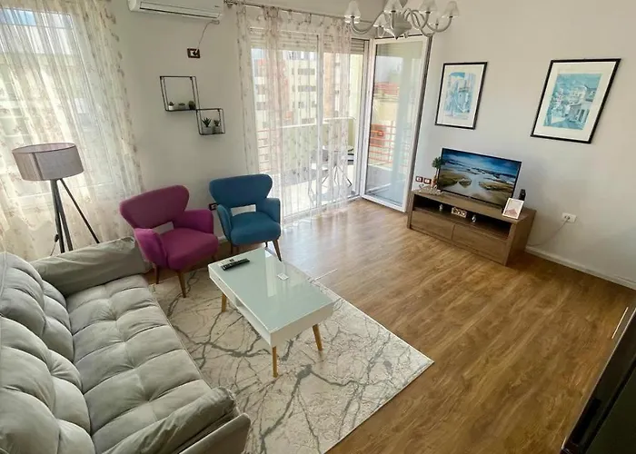 Bazaar Sun Rays Appartement Tirana