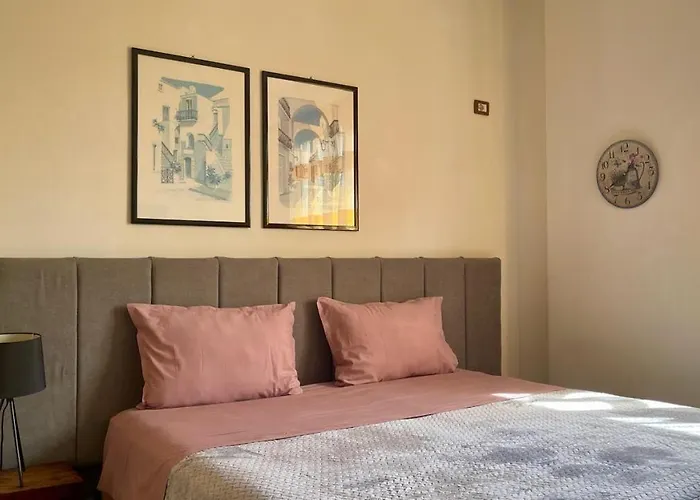 Bazaar Sun Rays * 地拉那