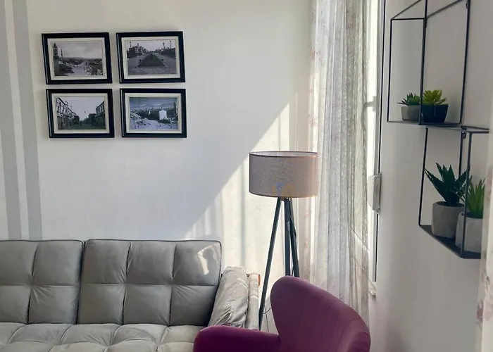 Bazaar Sun Rays ティラナ